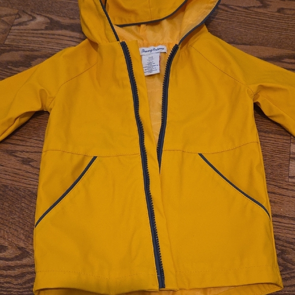 Tommy Bahama Yellow Raincoat for Kids - Picture 3 of 5